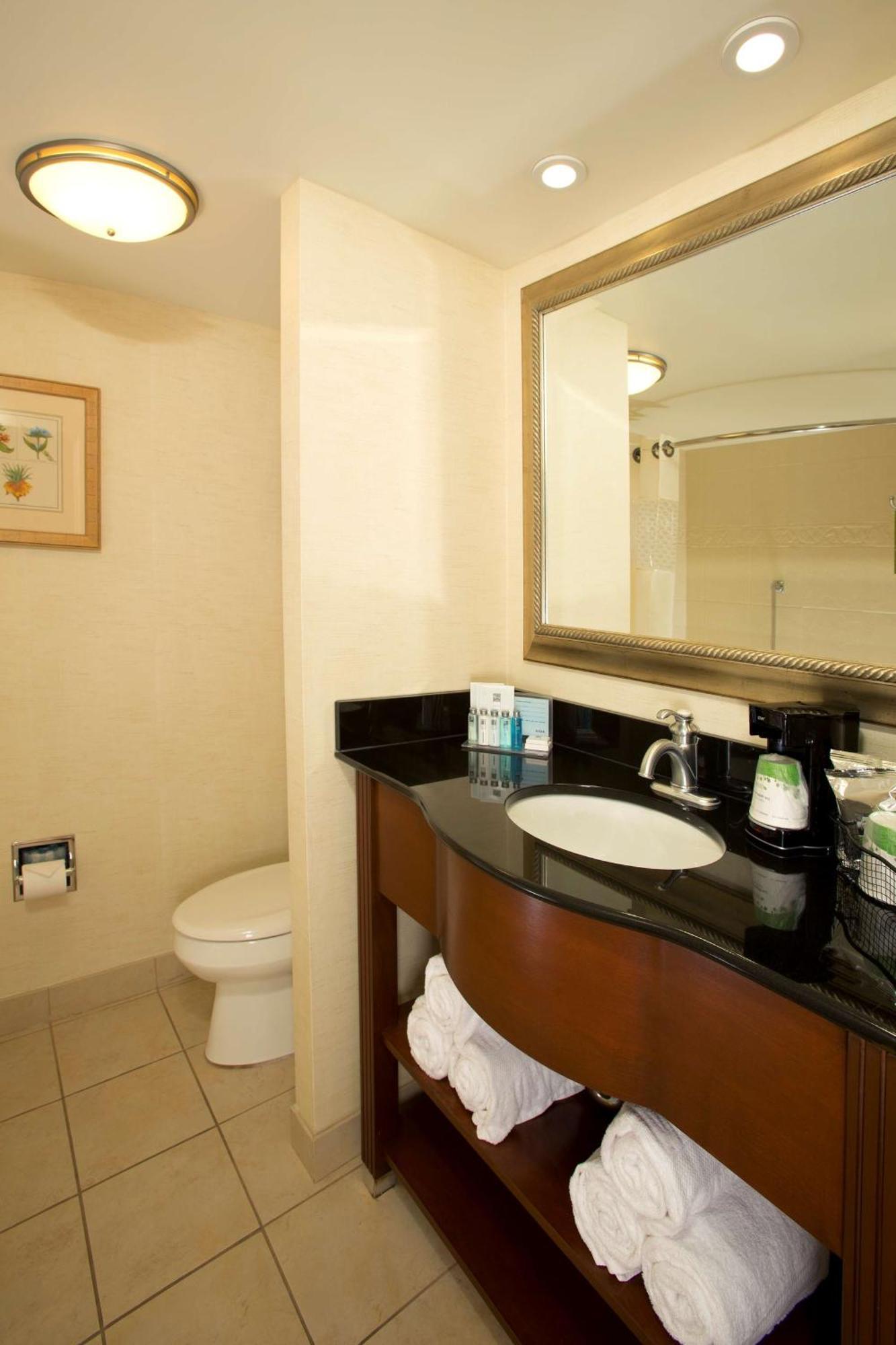 Hampton Inn Alexandria Exteriör bild