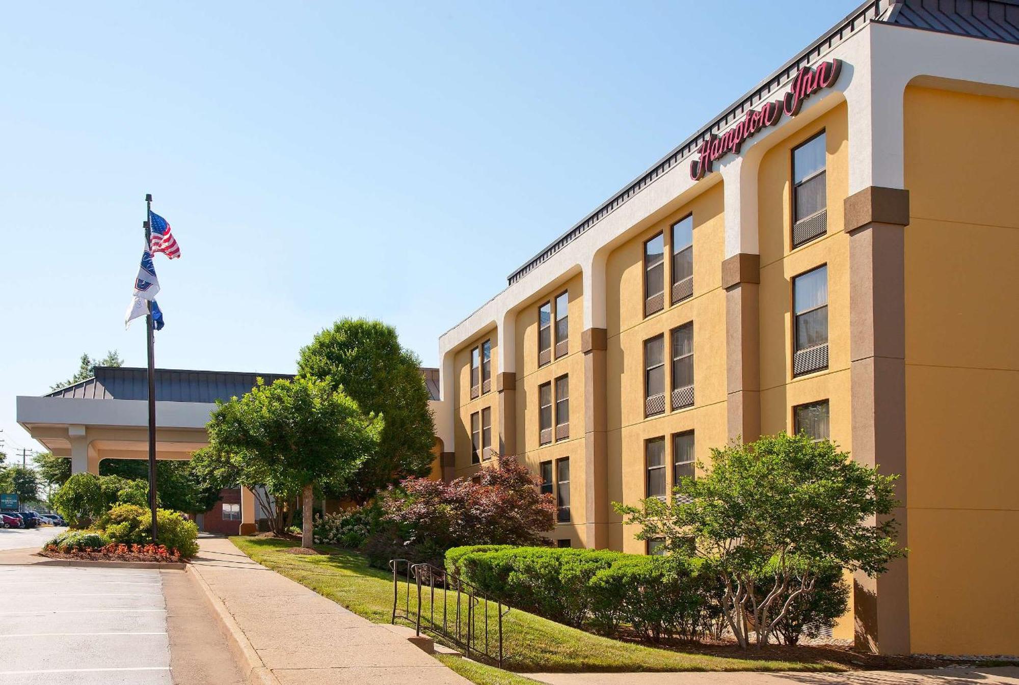 Hampton Inn Alexandria Exteriör bild