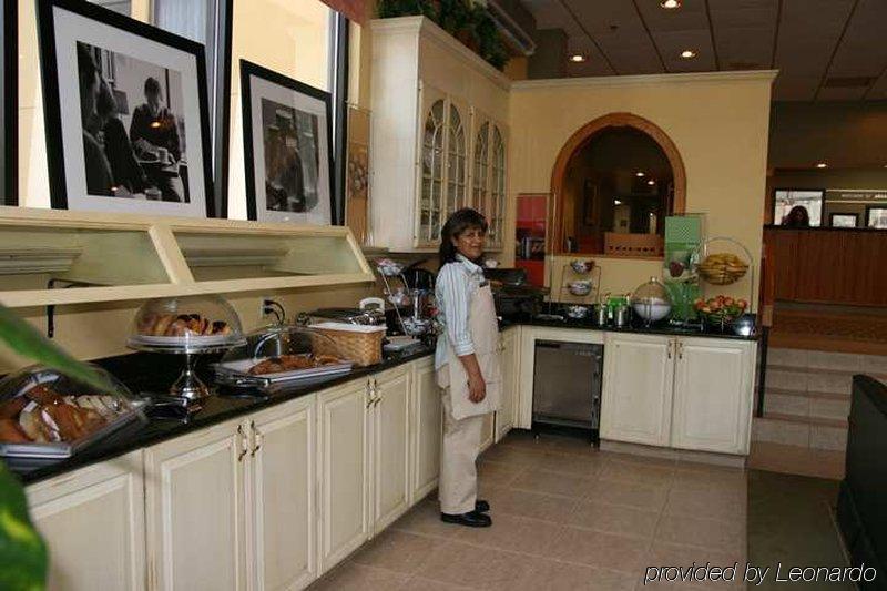 Hampton Inn Alexandria Restaurang bild